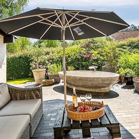 4 Bedroom Luxurious In Feriehus