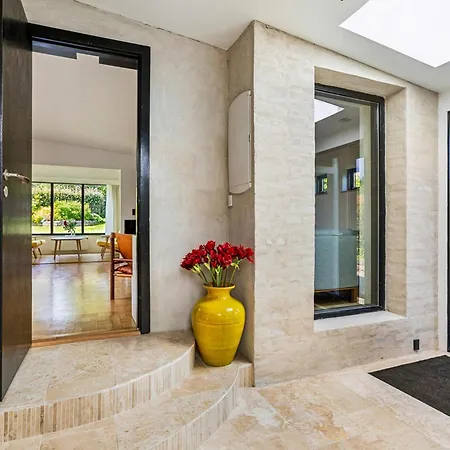 Nyaraló 4 Bedroom Luxurious In *
