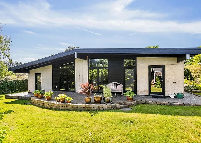 4 Bedroom Luxurious In